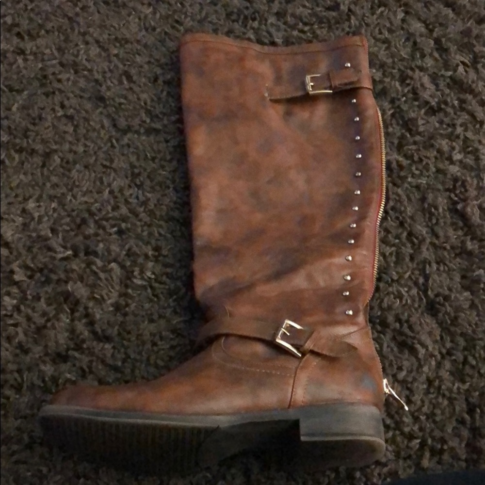 Boots